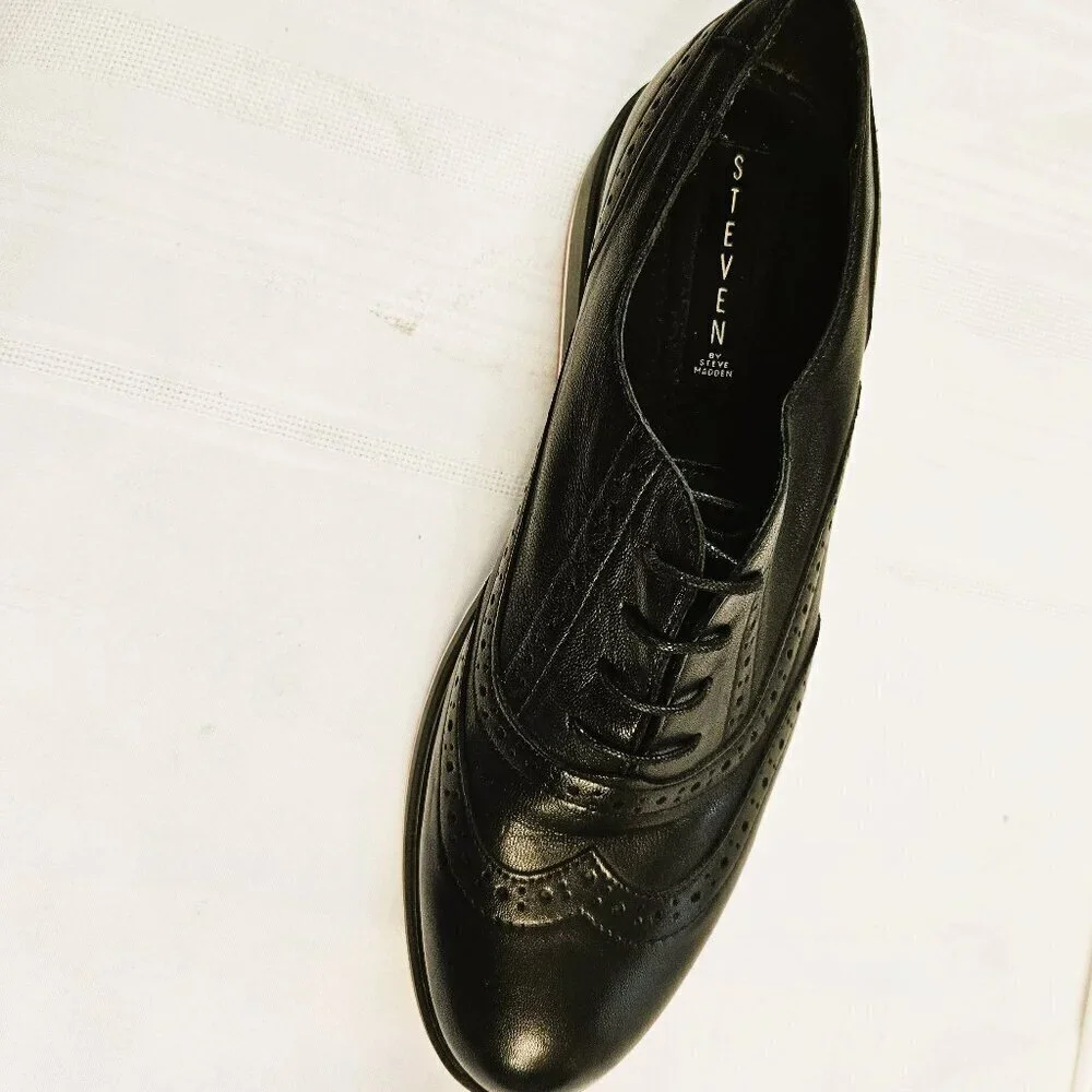 Madden Girl by Steve Madden Black Platform Wingtip Oxfords Academia Size 9/40